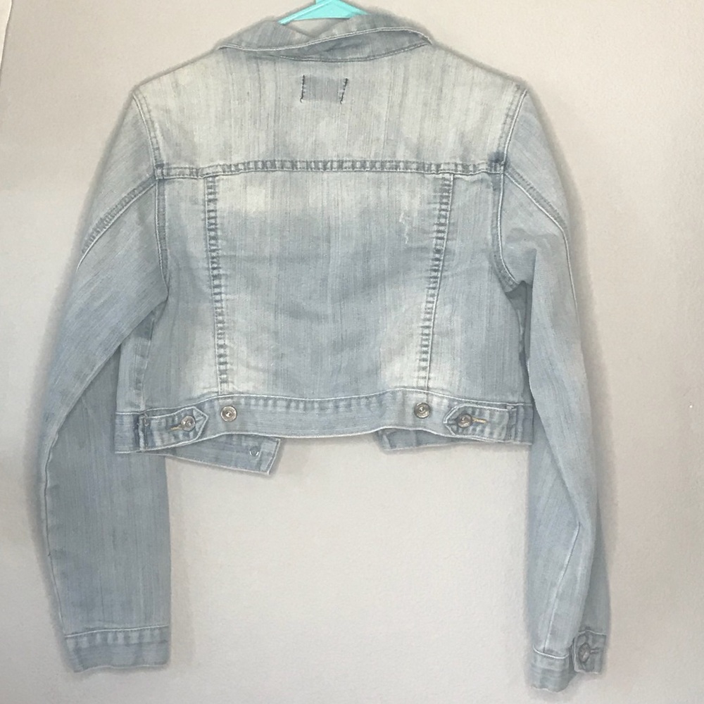 Light-Washed Jean Jacket - Picture 3 of 3